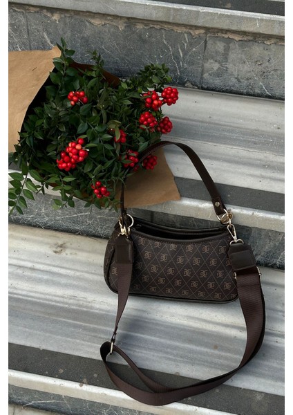 Farme Monogram Kahverengi Baget Ve Çapraz Çanta fırsatları