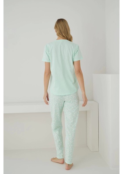 Süprem Kumaş Düğmeli Yaka Kısa Kollu Fıstık Yeşili Pijama Takımı - 2552 modelleri
