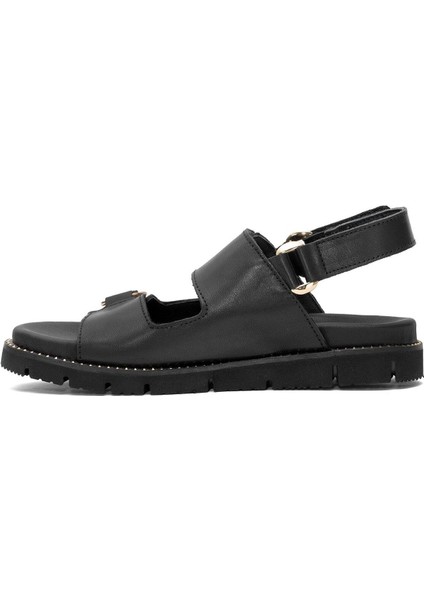 25440013Y Kadın Deri Cırtlı Metal Aksesuar Düz Taban Sandalet modelleri