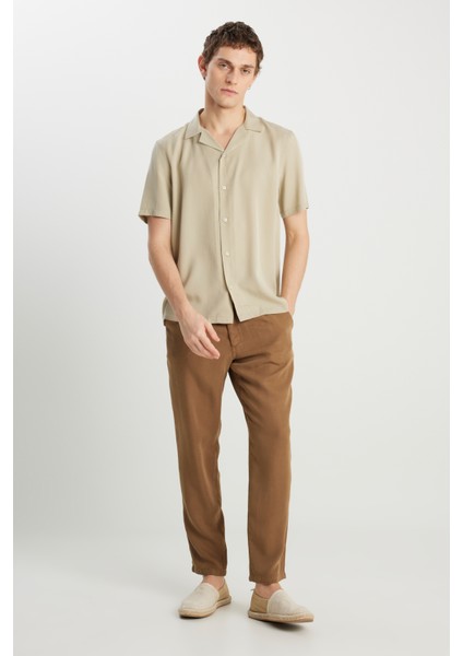 Relaxed Fit Geniş Kesim Yumuşak Dokulu Bej Gömlek