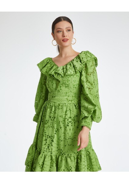 Kadın Midi Boy Elbise - Katlı Etek, Kemer Detayı - Modern ve Şık Tasarım - Günlük ve Özel Gün Için Elbise fiyatları