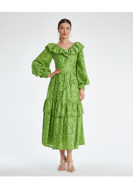 Kadın Midi Boy Elbise - Katlı Etek, Kemer Detayı - Modern ve Şık Tasarım - Günlük ve Özel Gün Için Elbise modelleri