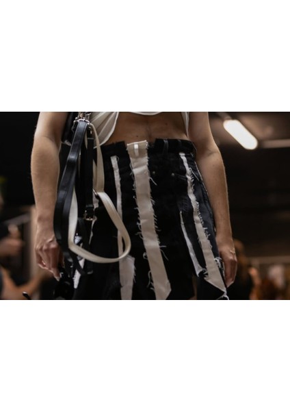 Melısa Mınca Etek, Özel Tasarım Mini Etek, Geri Dönüştürülmüş Mini Etek, Ünisex Mini Etek, After Parti Kıyafeti