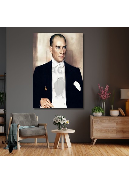 Tekli Dikey Kanvas Duvar Tablosu Beyaz Papyonlu Atatürk