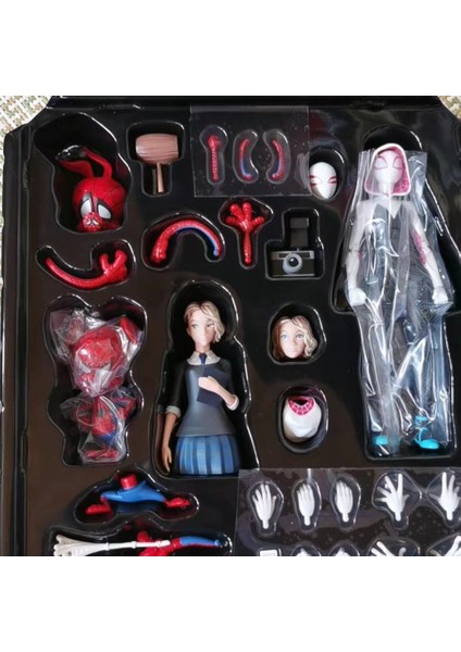 Spider-Man: Into The Spider-Verse Gwen Değer Eğitimi Aksiyon Figürü Kutulu Model (Yurt Dışından)