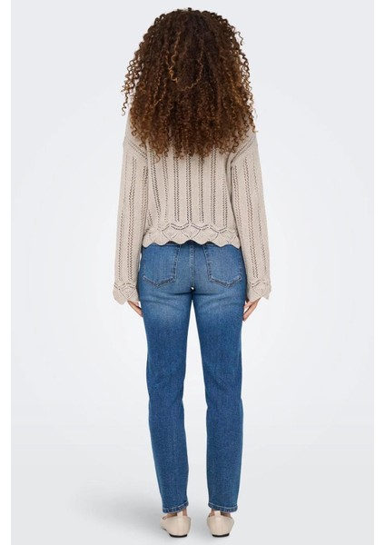 Kadın Regular Fit V Yaka Bej Örme Kazak - 15339529 modelleri