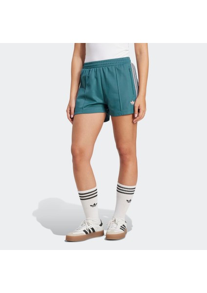 KC0682 Shorts Kadın Şort