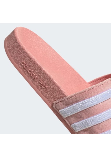 Adilette slides