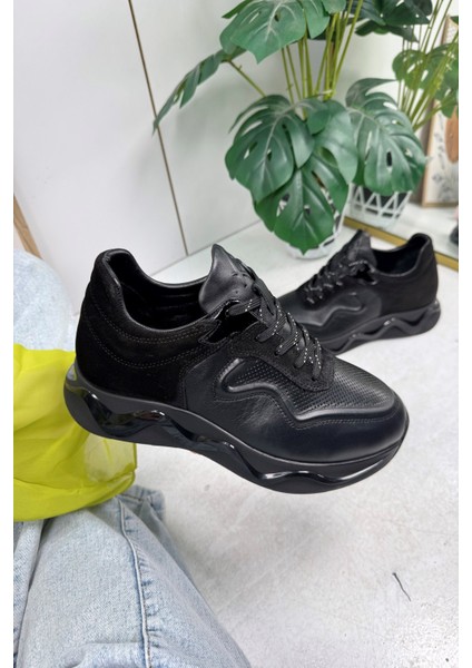 Günlük Erkek Ayakkabı Deri Bağcıklı Yüksek Taban Süet ve Desen Detay Bilek Destek Sneaker 720