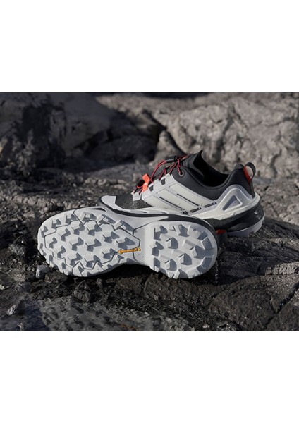Terrex Skychaser Gtx W Unisex Outdoor Ayakkabısı IH2802 Renkli modelleri