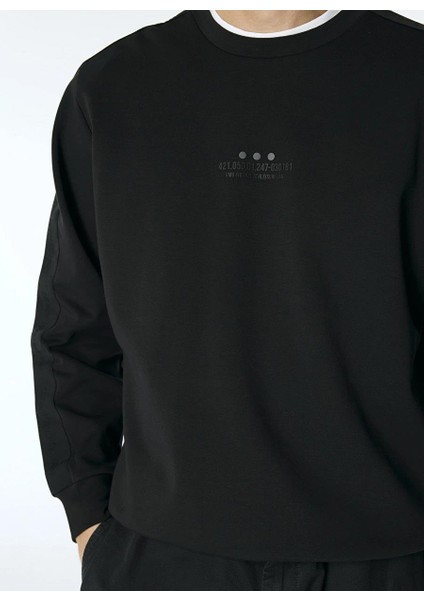 Bisiklet Yaka Göğsü Çıtçıt Cepli Slim Fit Erkek Sweatshirt modelleri