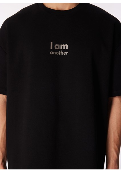 I Am Another Baskılı Basic Erkek T-Shirt fiyatları