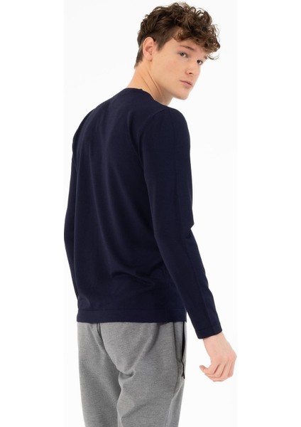 Bisiklet Yaka Slim Fit Basic Erkek Kazak modelleri