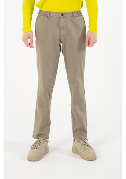 Cepli Kemer Detaylı Jogger Erkek Pantolon