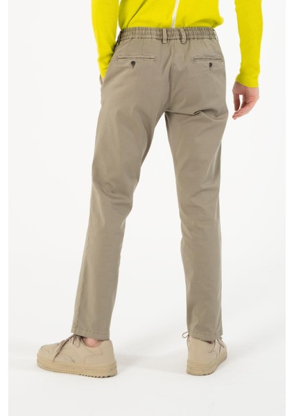 Cepli Kemer Detaylı Jogger Erkek Pantolon modelleri