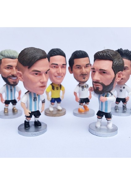 6.5 cm Futbol Oyuncu Bebek Aksiyon Figürü Mini Karikatür El Sanatları Futbol Yıldızı Hayranları Hediyelik Eşya Ev Dekorasyon Çocuk Oyuncakları Yeni Yıl Hediyesi (Yurt Dışından)