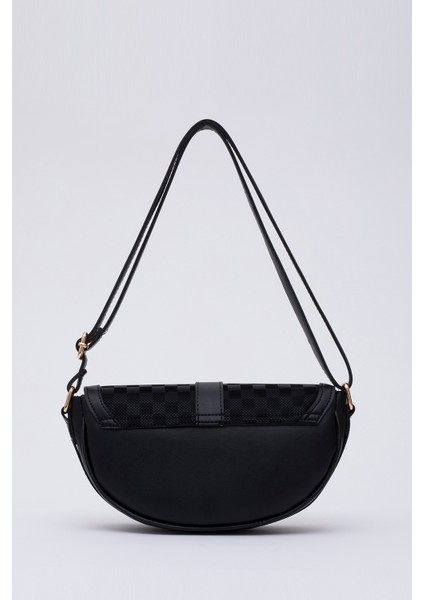 Kare Desenli Siyah Shk92 Kilit Detaylı Deri Tek Bölmeli Çıtçıtlı El, Kol Ve Omuz Çantası U:15 E:25 G:6 Cm fırsatları