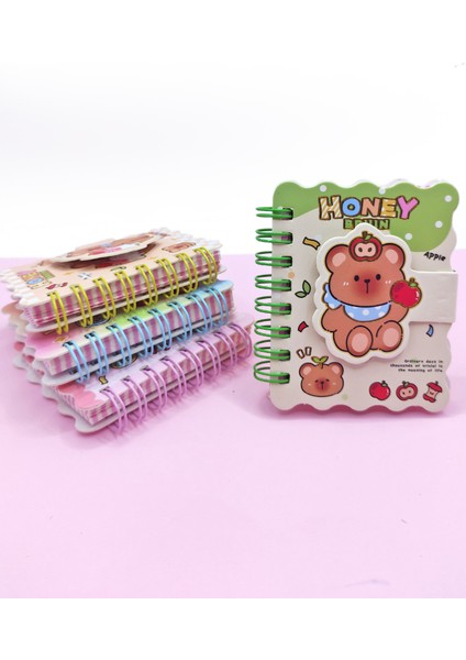 Honey Bear Cırtlı Cep Boy Sevimli Ayıcık Mini Not Defteri (7x8 Cm) - Yeşil