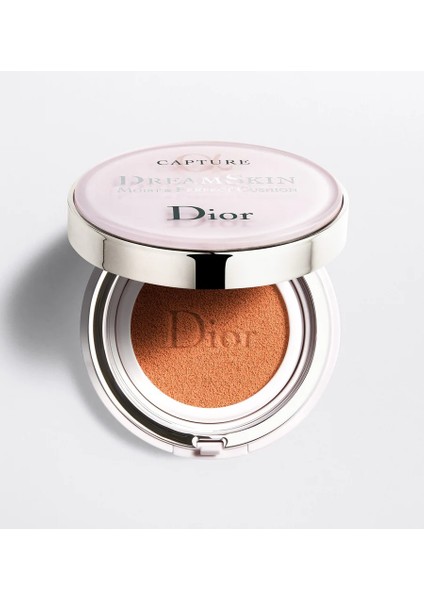 Dreamskin Moist & Perfect Cushion Spf 50 - Pa+++ 030 Medium Beige