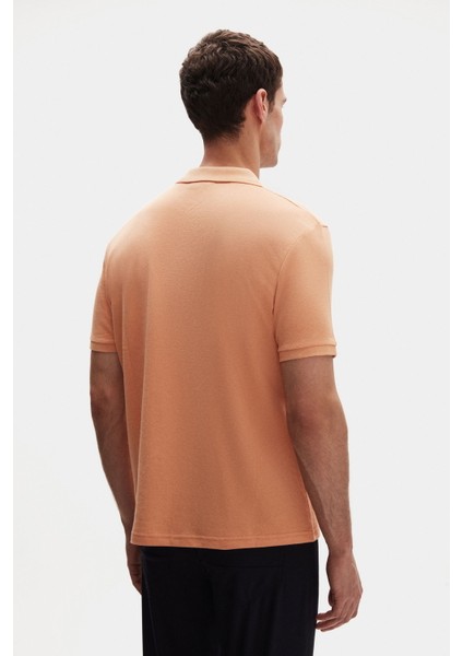 Regular Fit Kayısı Pike Dokulu %100 Pamuk Kıvrılmaz Polo Yaka Nakışlı T-shirt 4HC14ORT51000 modelleri