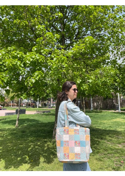 Patchwork Mutlu Dünya Bez Çanta