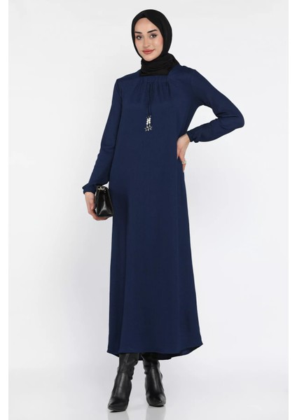 Kadın Yıldız Aksesuarlı Büyük Beden Tesettür Elbise P-00015908 fiyatları
