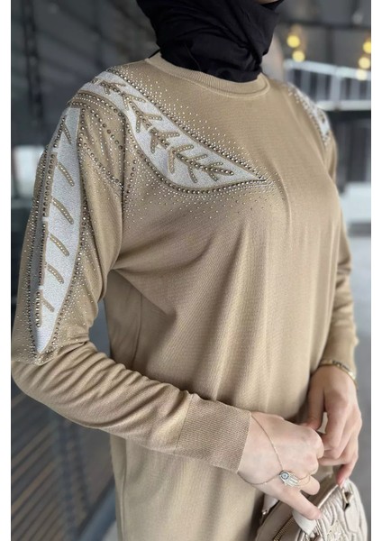 Taş Işlemeli Bisiklet Yaka Tesettür Triko Tunik P-00015650