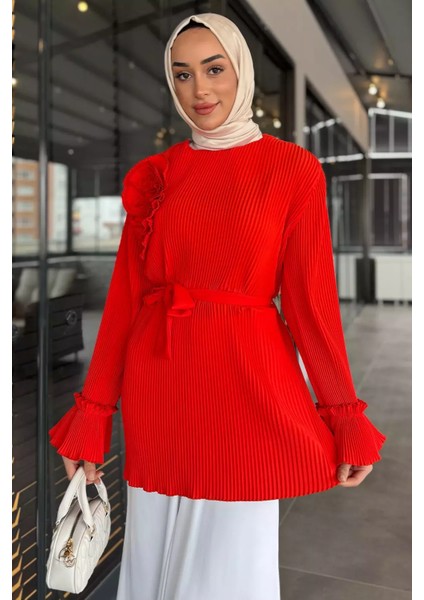Yaka Gül Detaylı Piliseli Kol Lastikli Tesettür Tunik P-00015653