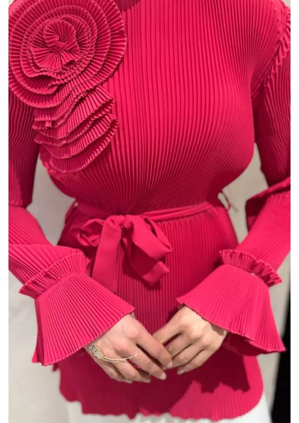 Yaka Gül Detaylı Piliseli Kol Lastikli Tesettür Tunik P-00015653 modelleri