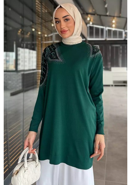 Taş Işlemeli Bisiklet Yaka Tesettür Triko Tunik P-00015650