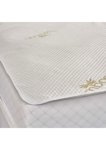 Luxury Bambu Sıvı Geçirmez Çift Kişilik Yatak Alezi