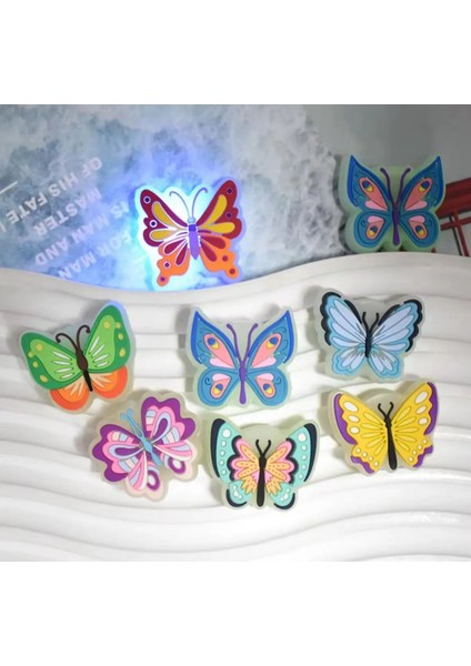Ledli Yanıp Sönen Kelebek Terlik Süsü Üç Boyutlu/ışıklı 3D Charm/jibbitz fiyatları