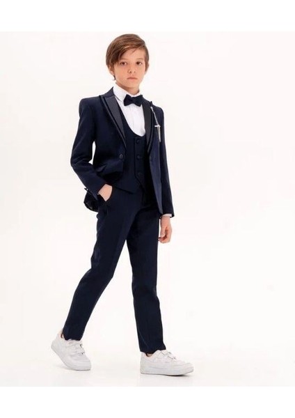 Erkek Çocuk Saten Duble Yaka Yaka Iğneli 5 Parça Takım Elbise (7-10 Yaş Arası) indirimleri