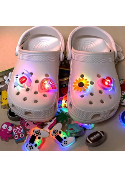 Ledli Yanıp Sönen Kalp Terlik Süsü Üç Boyutlu/ışıklı 3D Charm/jibbitz modelleri