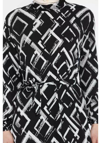 Desenli Bel Kuşaklı Tesettür Viskon Elbise P-00015332 fırsatları