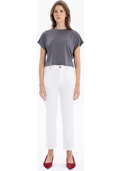 Bisiklet Yaka Çizgi Detaylı Oversize Yarasa Kol Kadın T-Shirt fırsatları