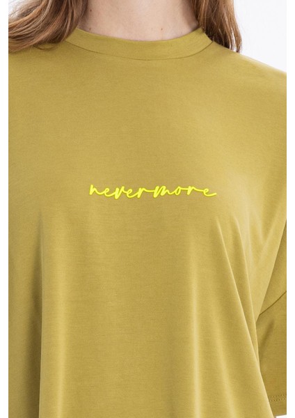 Bisiklet Yaka Oversize Sırtı Açık Kadın T-Shirt