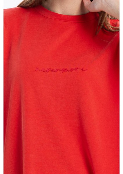 Bisiklet Yaka Oversize Sırtı Açık Kadın T-Shirt