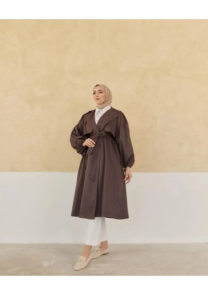 Kolları Bağlama Detaylı Tasarım Kadın Trençkot modelleri