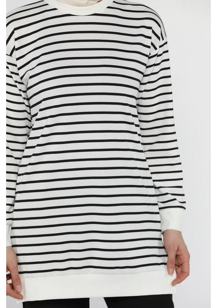Siyah Çizgili Tesettür Tunik P-00011073
