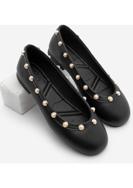 Kadın İncili Günlük Babet Vigat Siyah