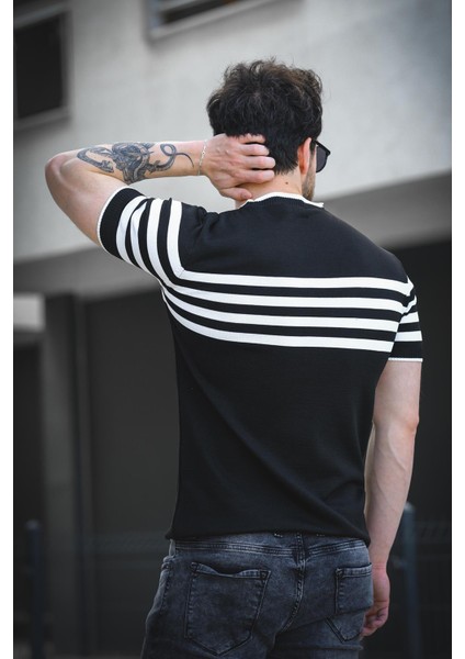 Liam Çizgili Likralı Slim Fit Bisiklet Yaka Örme Erkek Triko Tshirt fırsatları