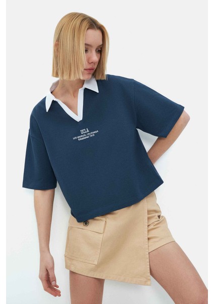 Polly Yeşil Polo Yaka Sargı Nakışlı Loose Fit Kadın Tshirt