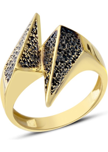 14 Ayar Altın Siyah Piramit Yüzük YZK384