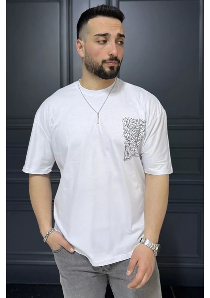 Erkek Bisiklet Yaka Oversize Aksesuar Detaylı Tişört P-00015043