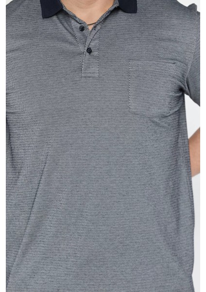 Erkek Polo Yaka Tek Cepli Desenli Tişört P-00015832 fırsatları