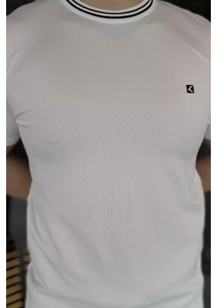 Nakışlı Bisiklet Yaka Erkek Tişört P-00015579 fırsatları