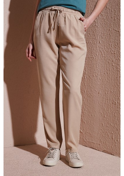 Comfort Fit Yüksek Bel Düz Paça Pantolon Bayan Pantolon 25Y0477K1 fiyatları