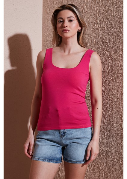 Streç Pamuklu Slim Fit Kare Yaka Kalın Askılı Atlet Bayan Atlet 25Y0266K1