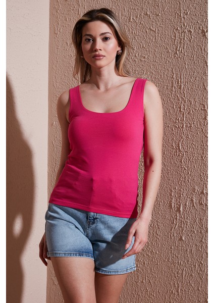 Streç Pamuklu Slim Fit Kare Yaka Kalın Askılı Atlet Bayan Atlet 25Y0266K1